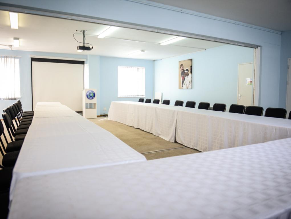 Hokahanya Inn & Conference Centre Maseru Exteriör bild